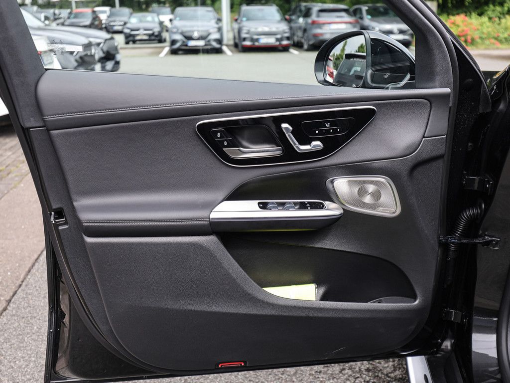 Mercedes-Benz GLC 220 d 4M Edition AMG Line AHK Abstandstemp.