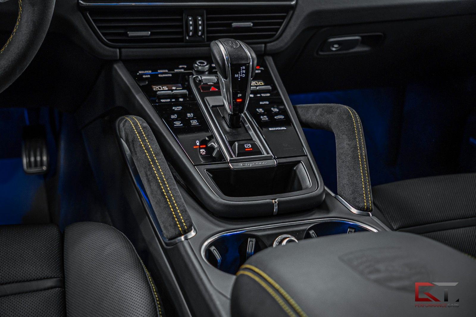 Porsche Cayenne Turbo S E-Hyb Coupé VAT Keramik SpDesign