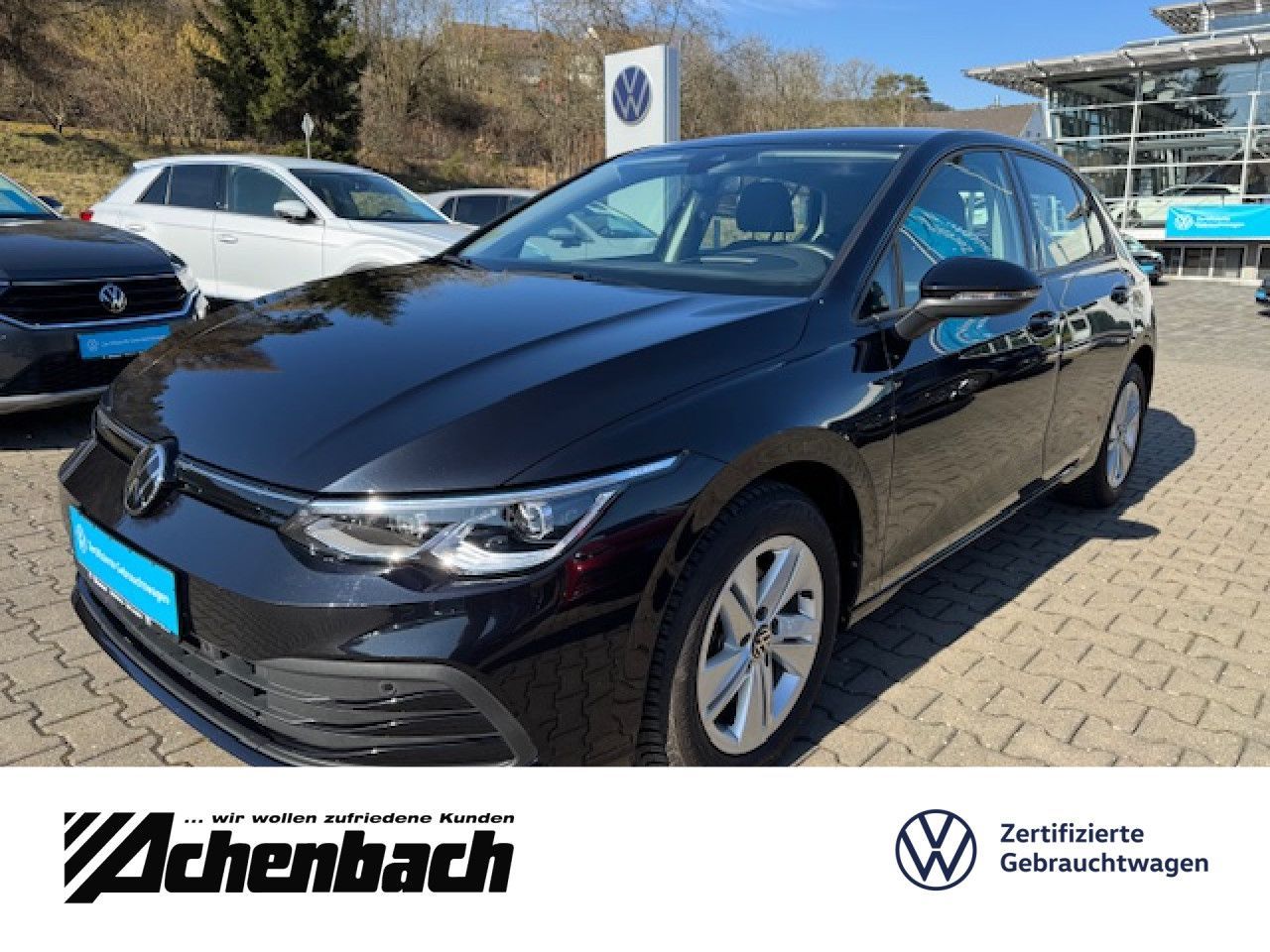 Volkswagen Golf VIII Life 1.5 TSI - Samsaru's Car Outlet