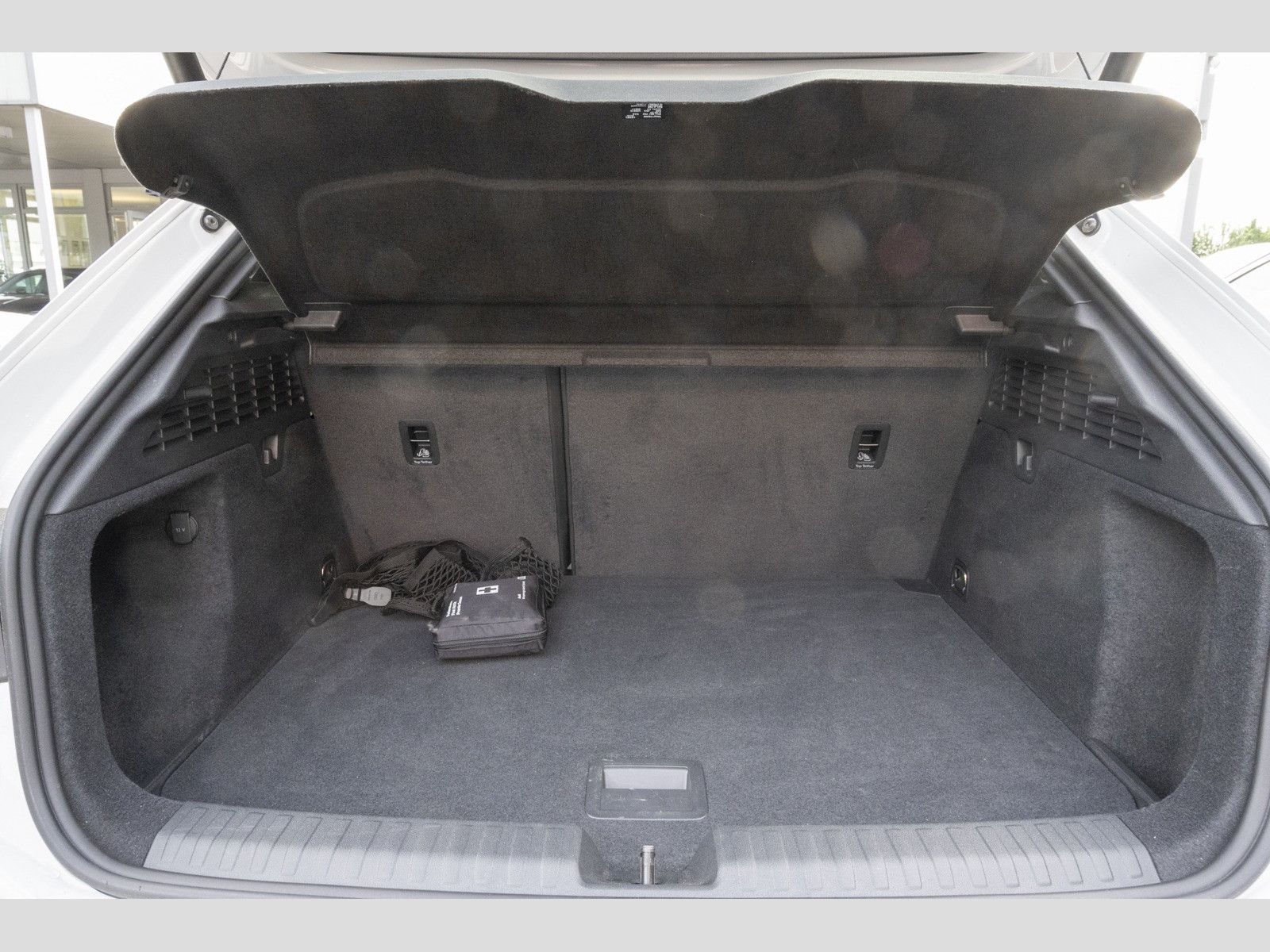 Audi A3 Sportback 35 TDI S-tronic S line - Samsaru's Car Outlet