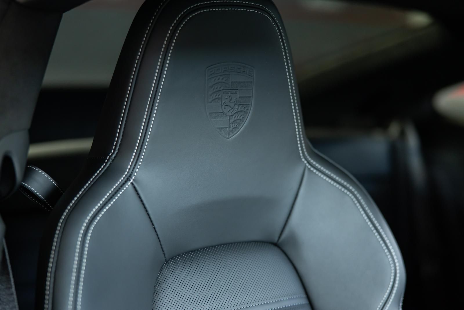 Porsche 992.1 Turbo PDLS+ PANO BURMESTER LIFT SPORT-AGA