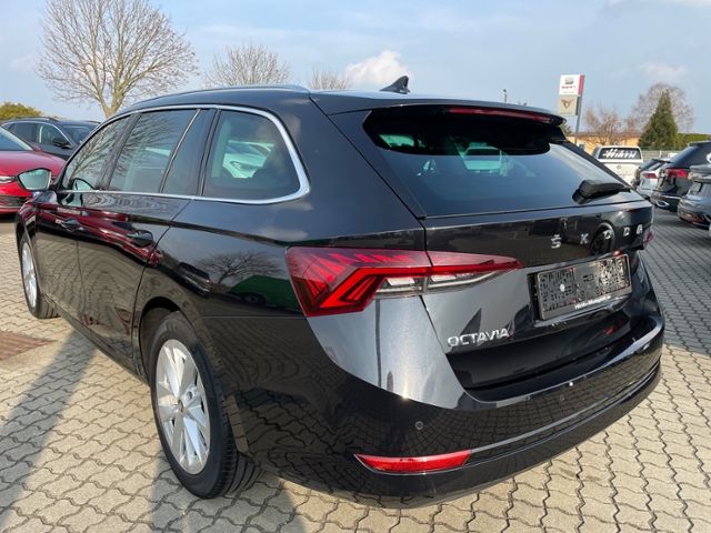 Skoda Octavia Combi Style First Edition 2.0 TDI - Samsaru's Car Outlet