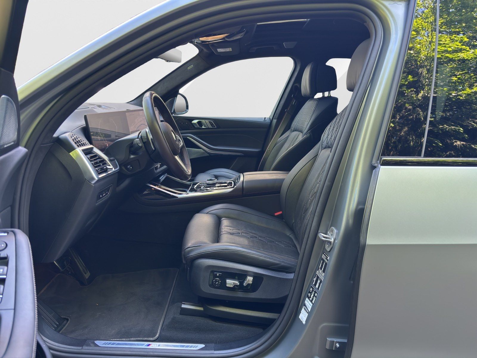 BMW X7 xDrive40d MSportpaket PRO AHK | Kristallschei