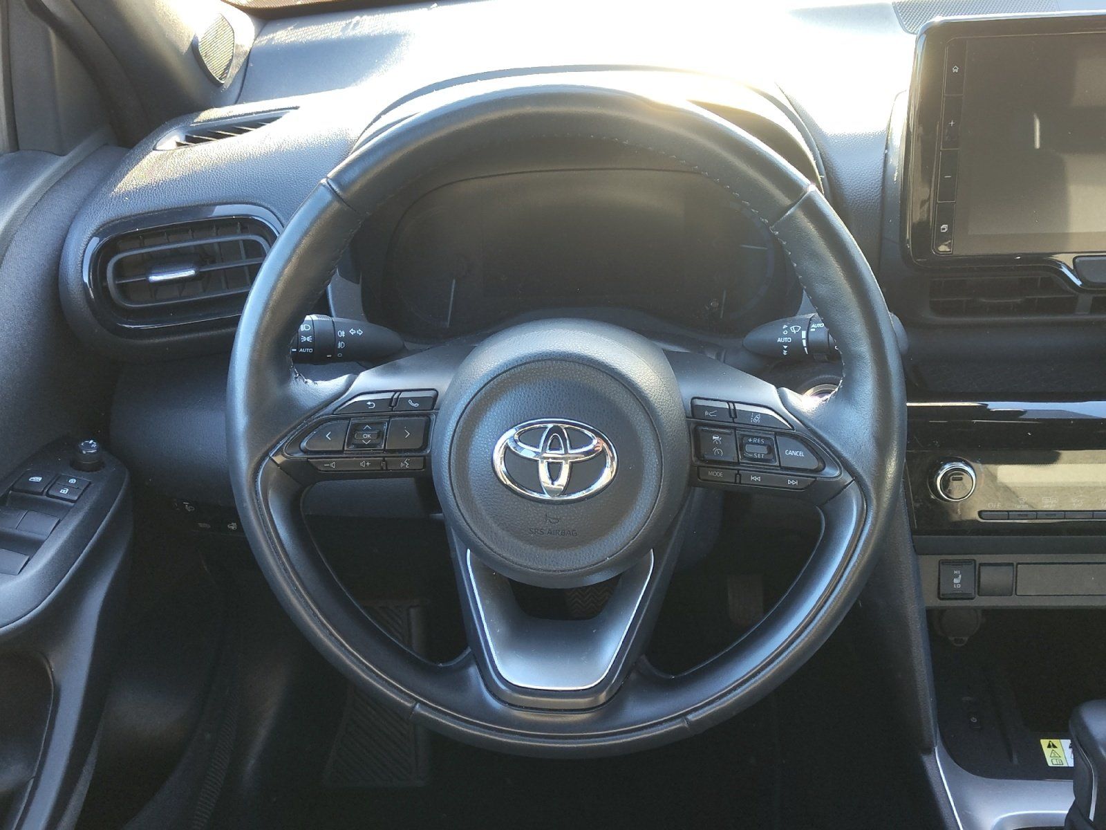 Toyota Yaris Cross 1.5 Team Deutschland