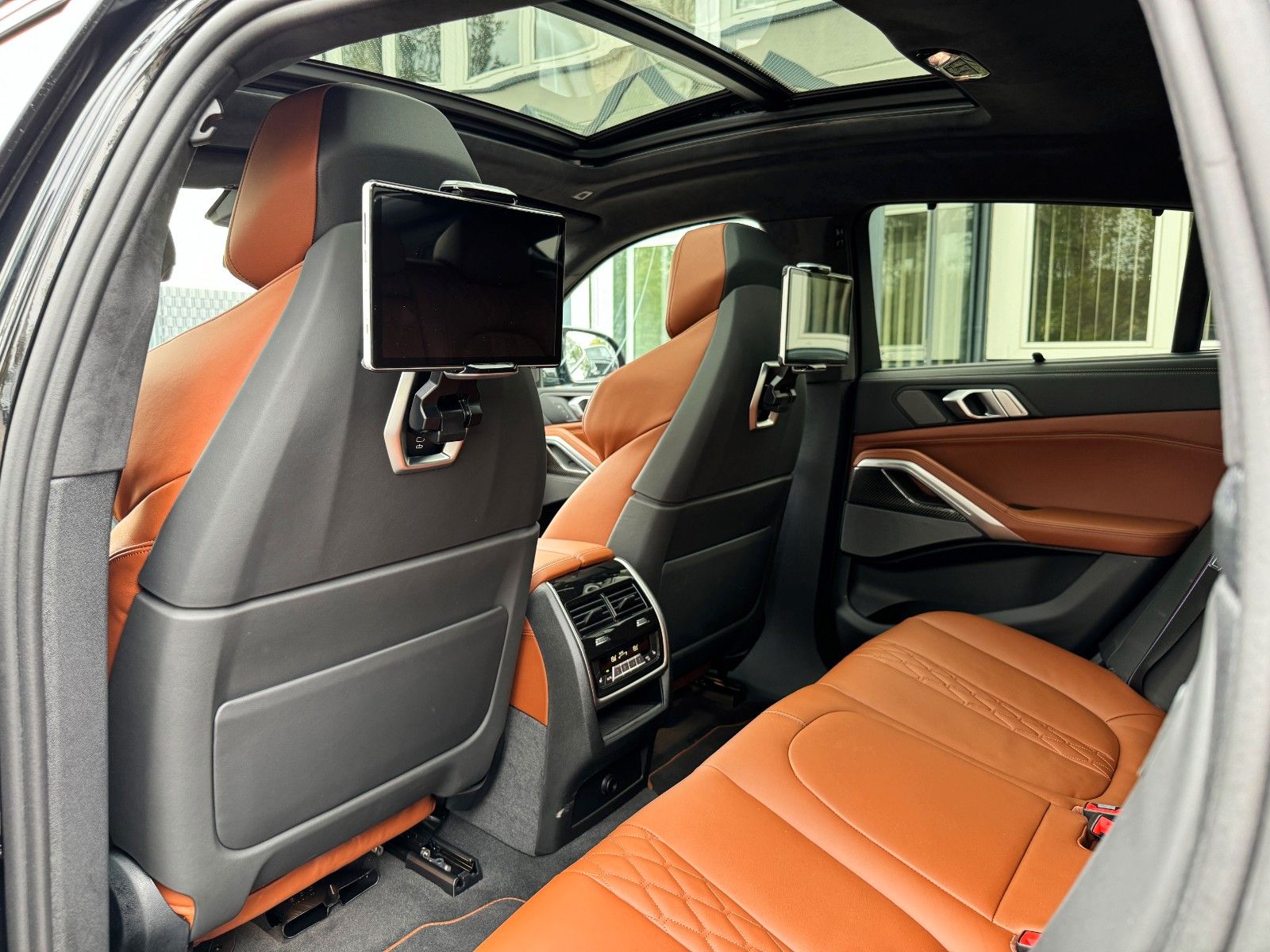 BMW X6 M60i xDrive /M Sitze/Integral/Pan/NP 150.000€