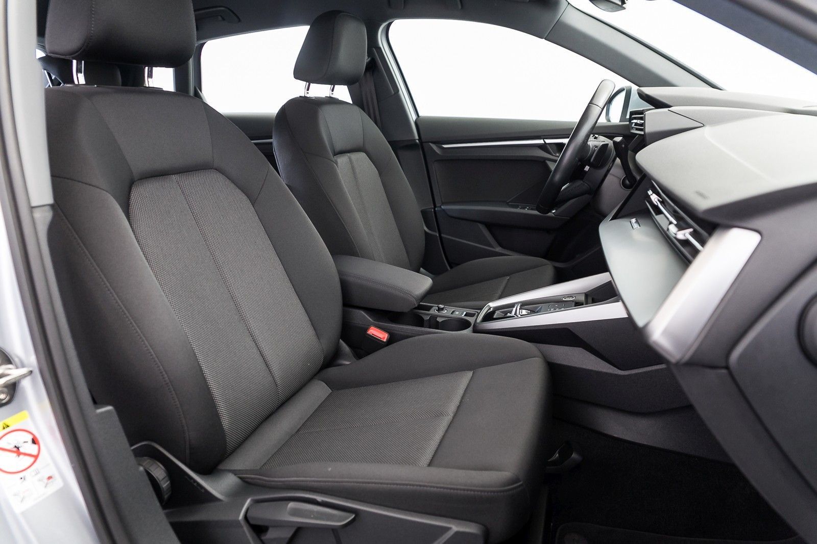 Audi A3 Sportback 30 TFSI S tr. - Samsaru's Car Outlet