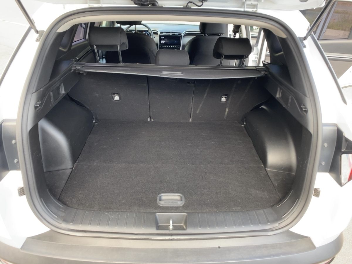 Hyundai TUCSON Hybrid 2WD SELECT - Samsaru's Car Outlet