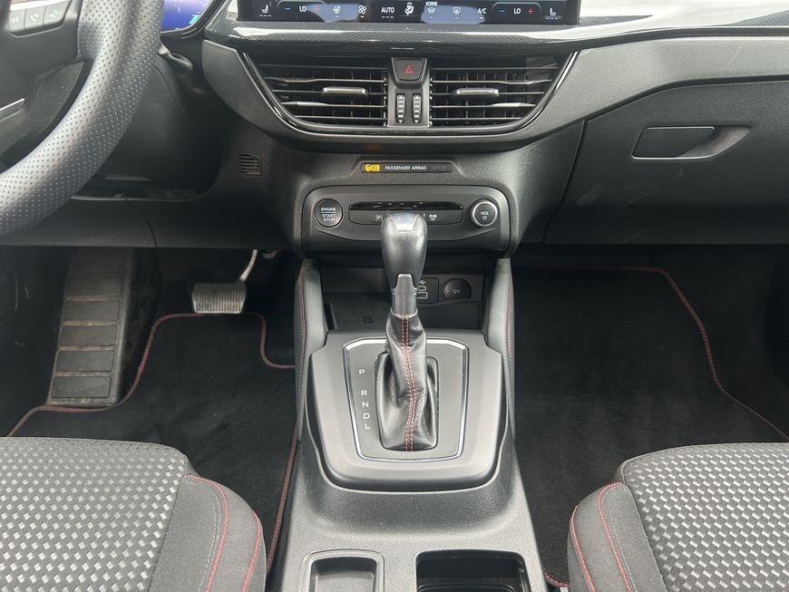 Ford Focus Turnier 1.0 EcoBoost Hybrid Aut. ST-LINE X