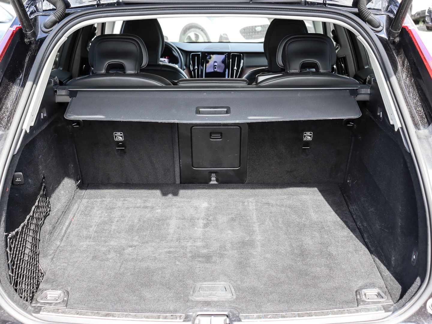 Volvo XC60 Ultimate Dark AWD B4 Diesel EU6d HUD StandH