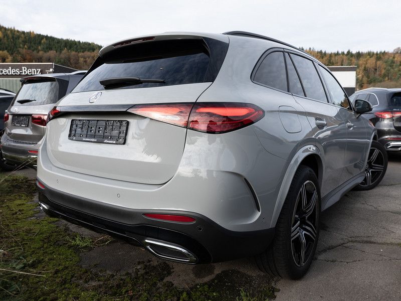 Mercedes-Benz GLC 300 d 4M AMG-Sport/Pano/AHK/Night/Distr/20'
