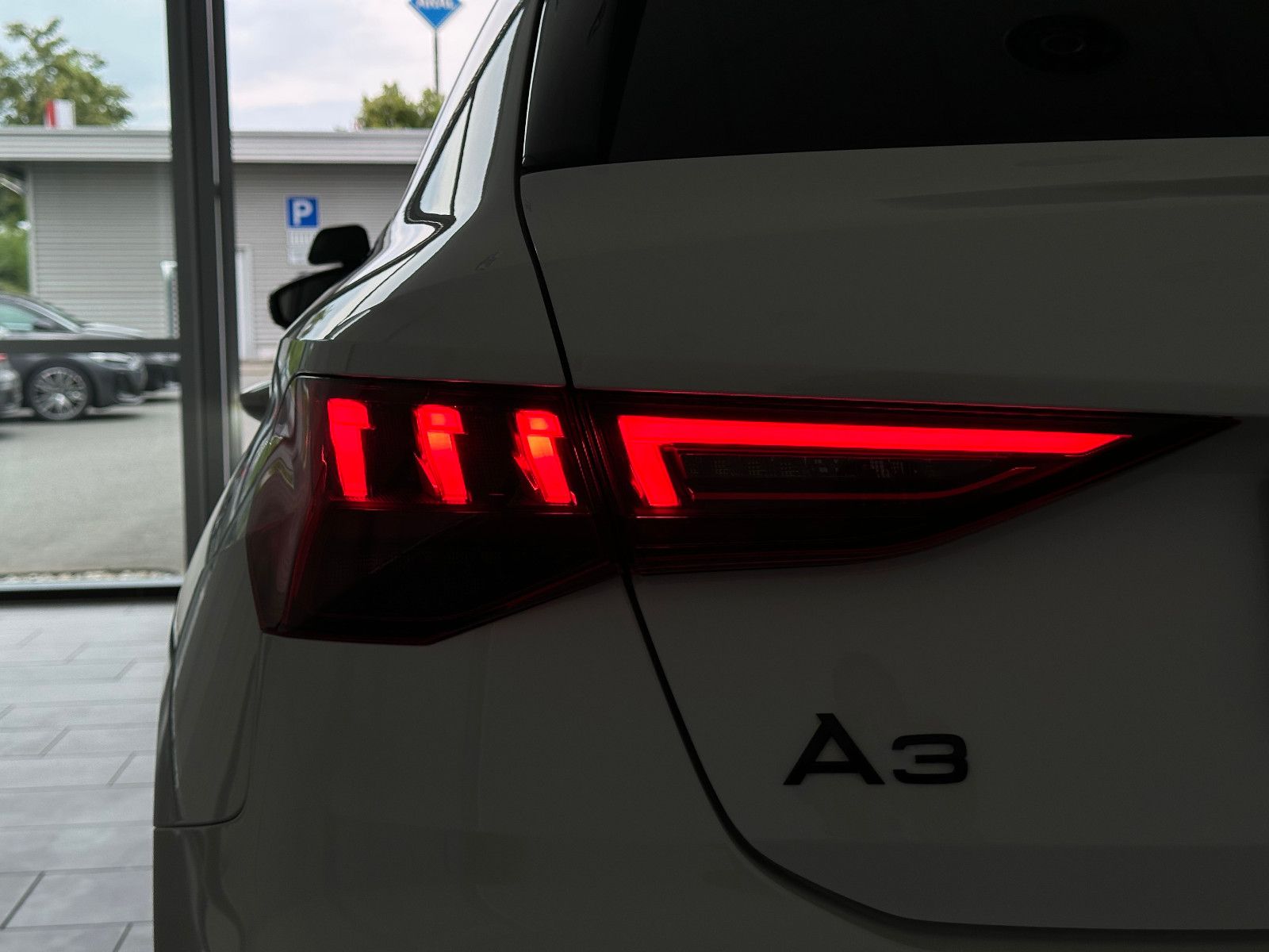 Audi A3 Sportback 35 TDI S LINE - Samsaru's Car Outlet