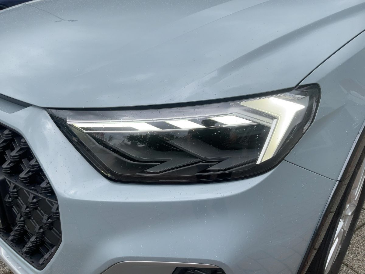 Audi A1 citycarver 30 TFSI S-TR LED+NAVI+RFK+SHZ+LM