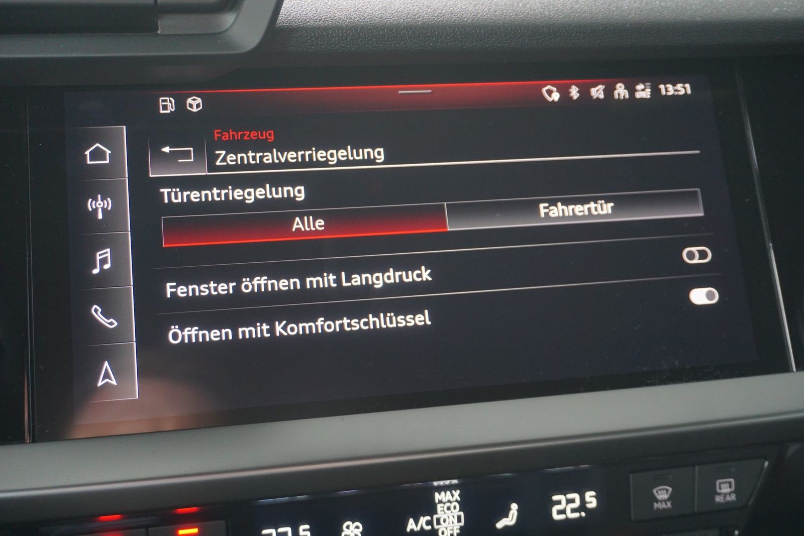 Audi A3 Sportback 45 TFSI e S line - Samsaru's Car Outlet
