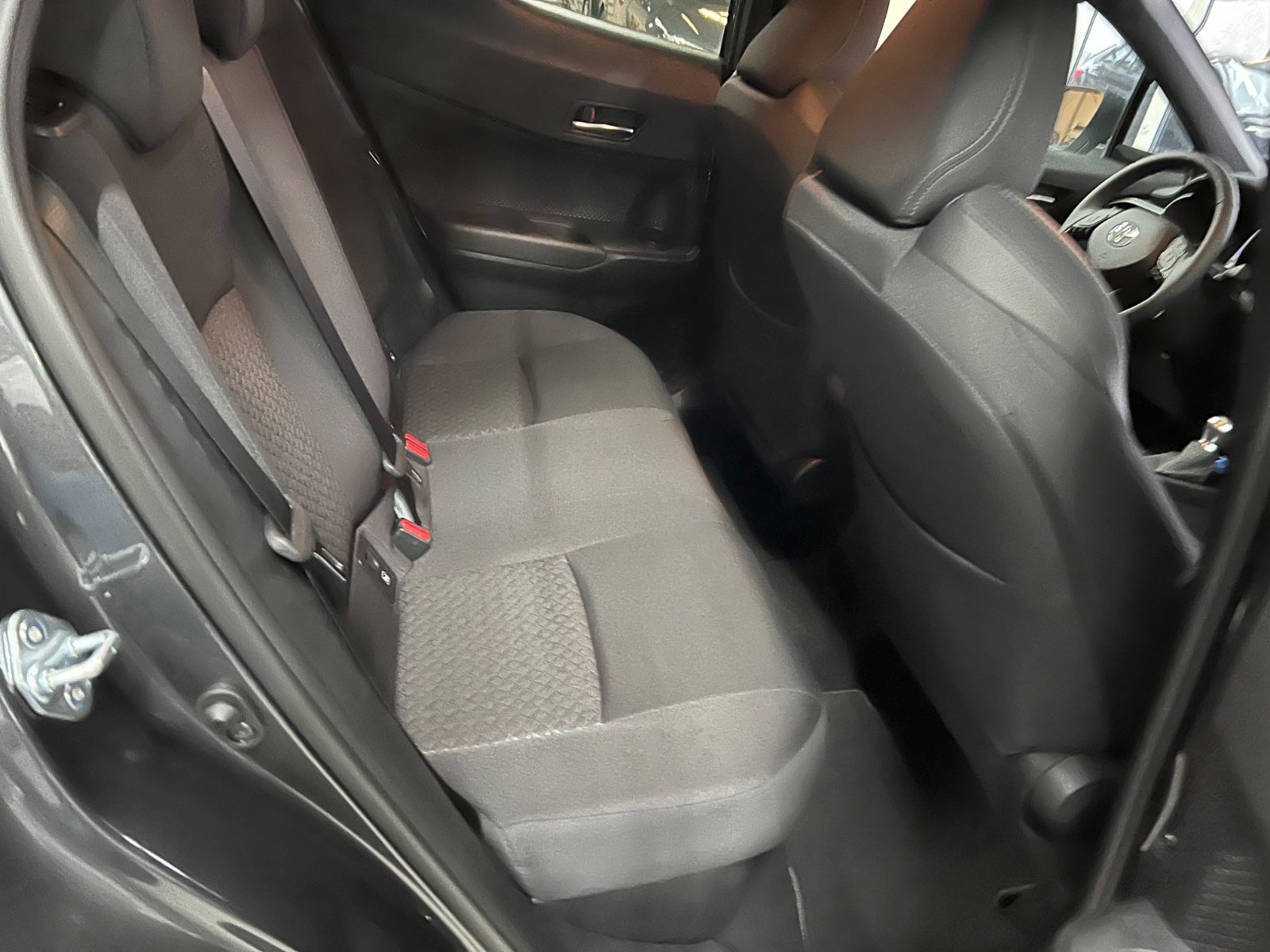 Toyota C-HR Hybrid - Samsaru's Car Outlet