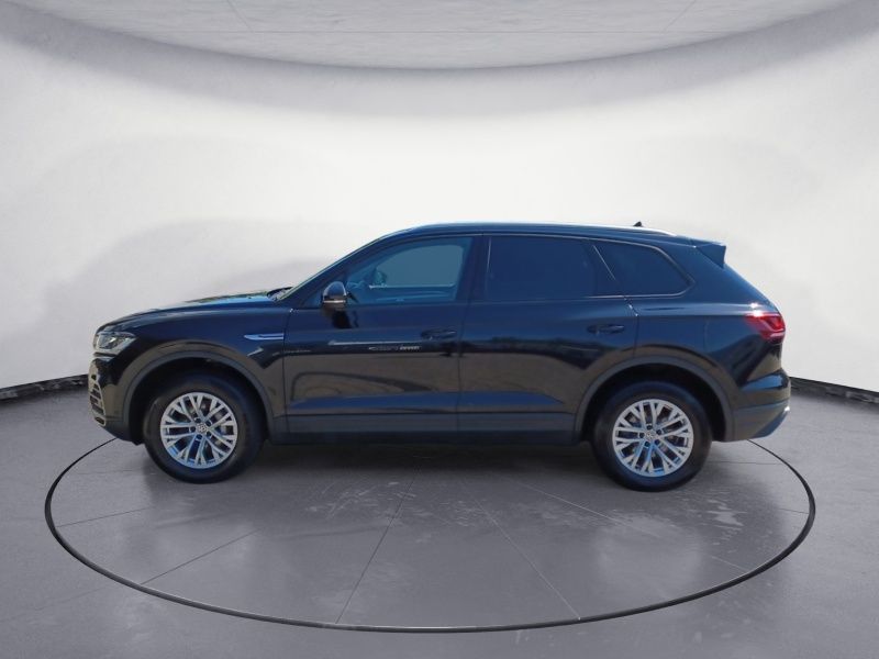 Volkswagen Touareg 3.0 V6 TDI 4Motion - Samsaru's Car Outlet