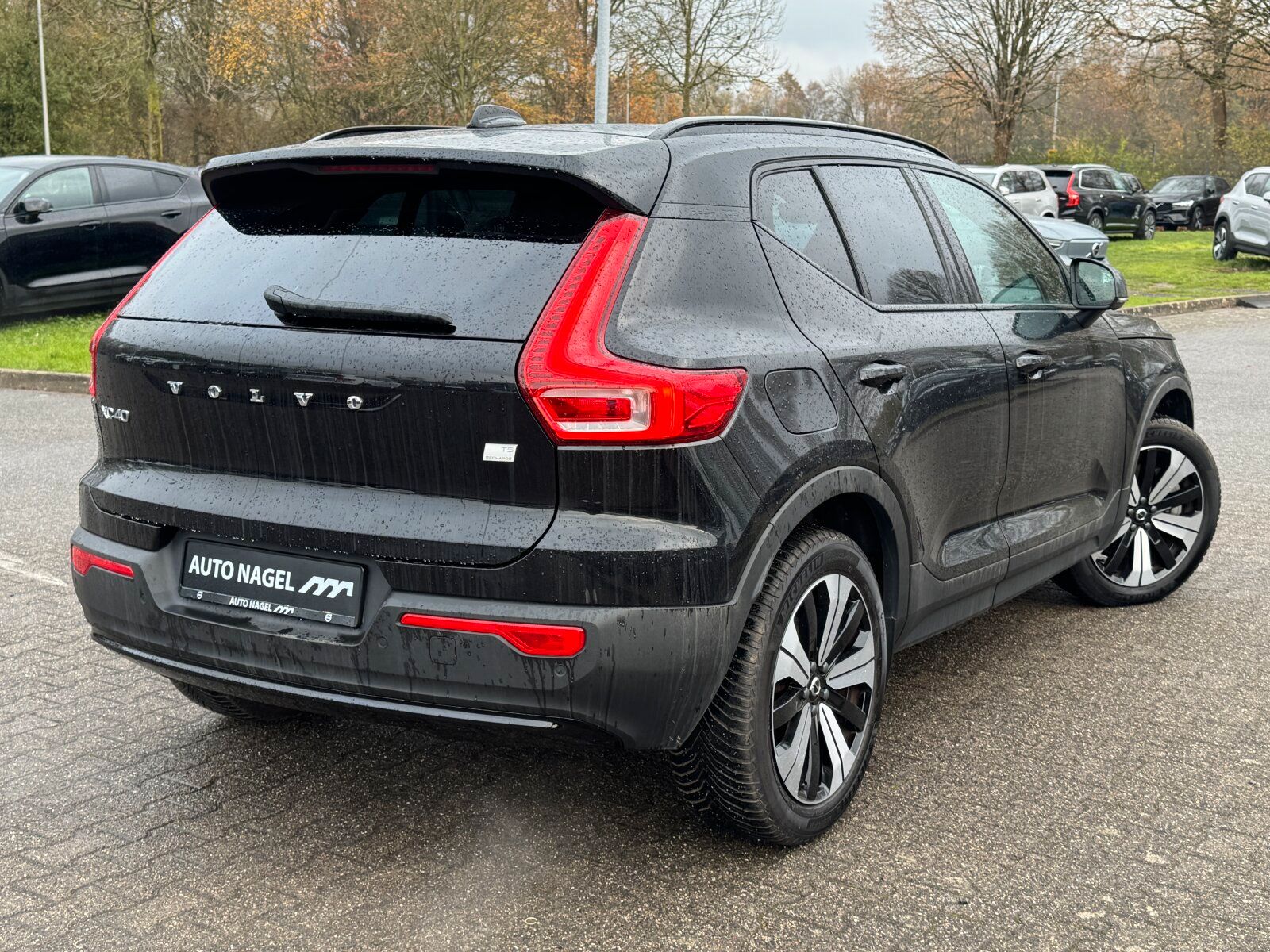 Volvo XC40 T5 Ultimate Dark AHK|PANO|