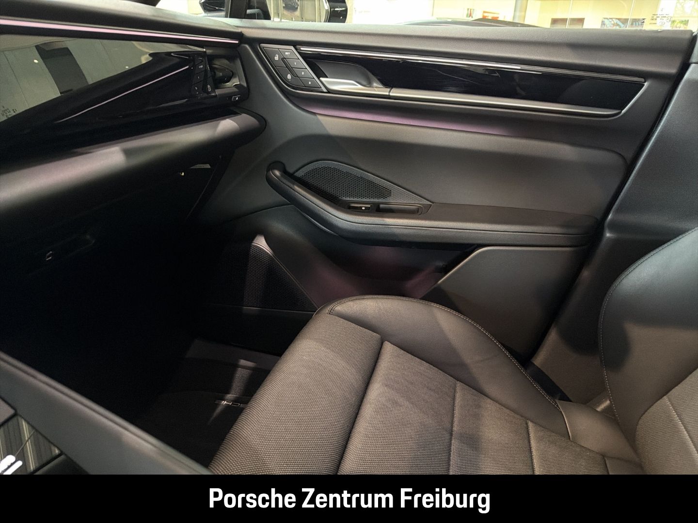 Porsche Macan 4 LED-Matrix lLuftfederung PASM 21-Zoll