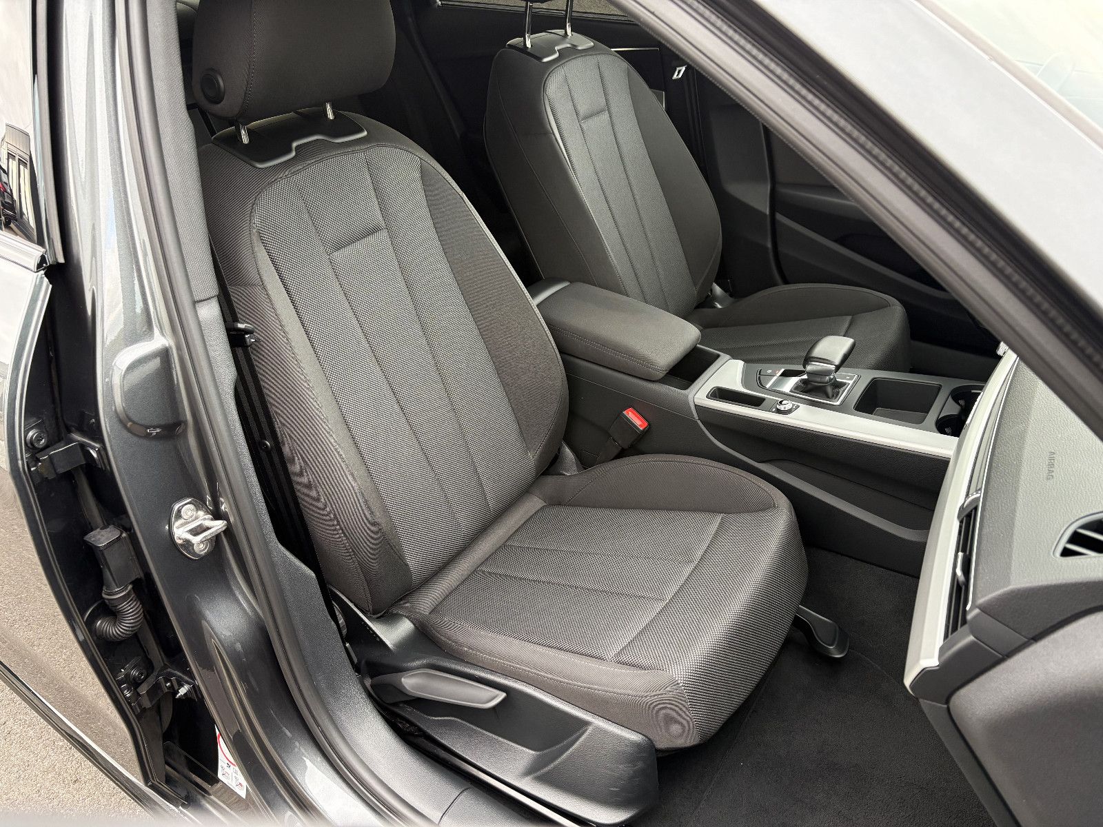 Audi A4 40 TDI Quattro;S-line;Competition;LED;B&G;Nav