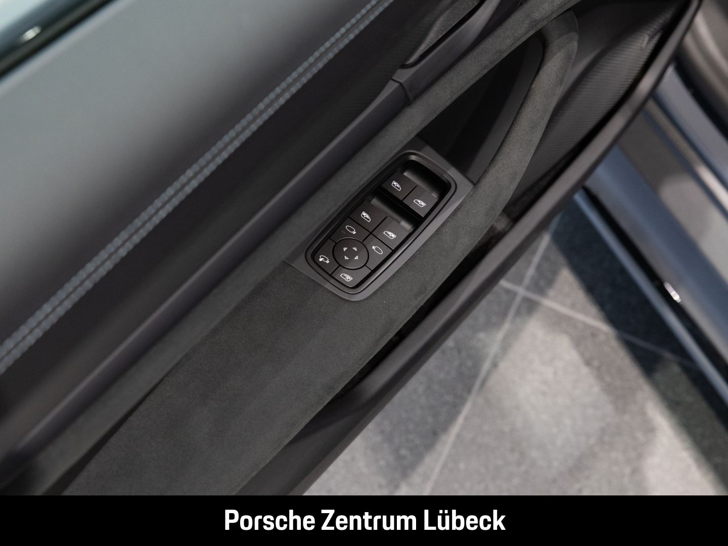 Porsche Taycan GTS InnoDrive HUD Soft-Close LED-Matrix
