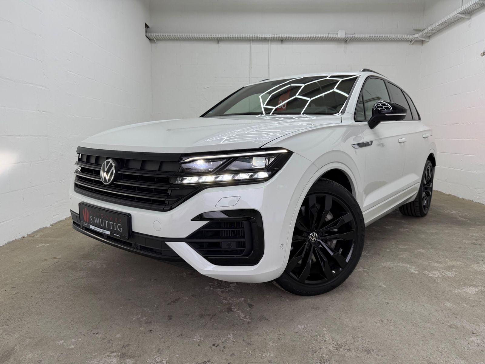 Volkswagen Touareg R 4Motion eHybrid+MATRIX+PANO+HEAD-UP+