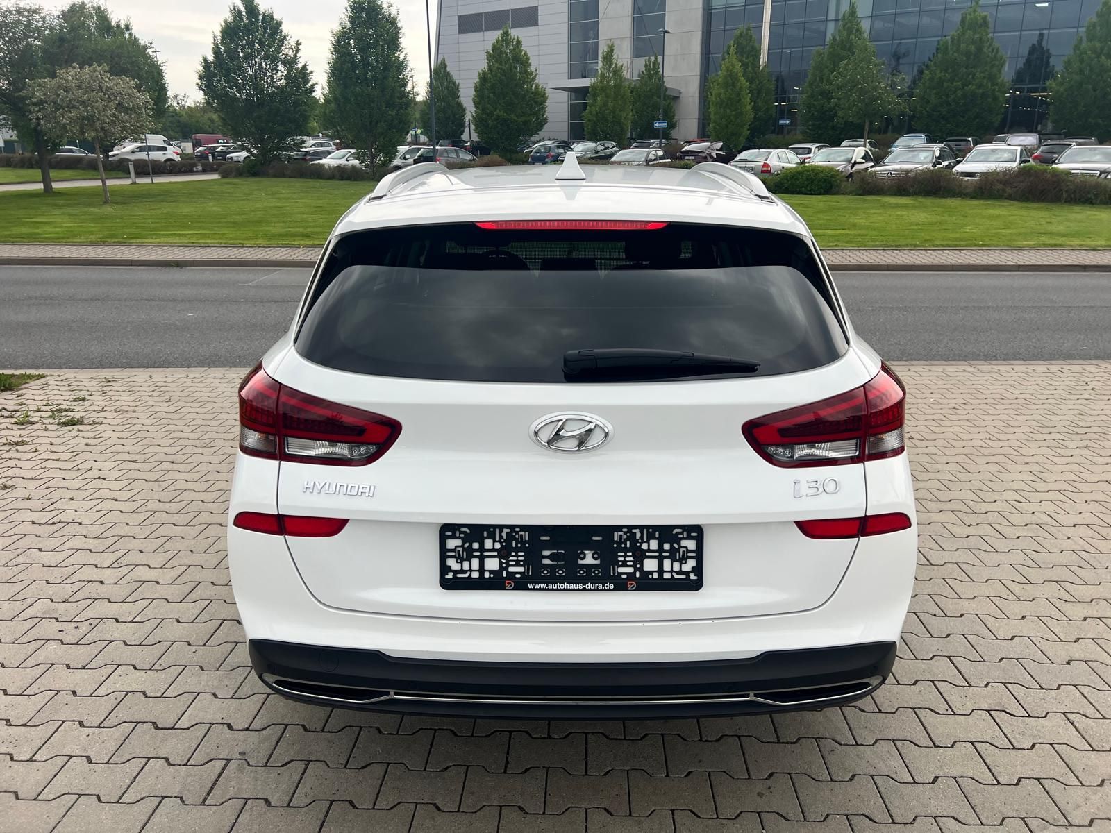 Hyundai i30 1.5 T-GDI Edition 30+ Mild-Hybrid Aut. - Samsaru's Car Outlet