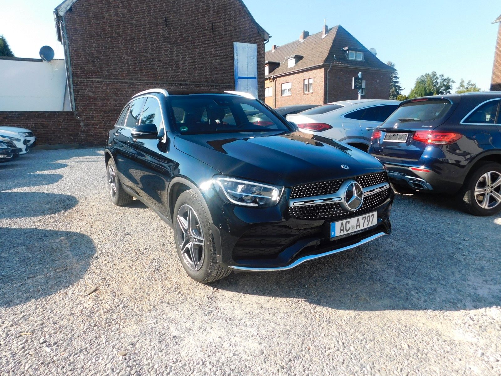 Mercedes-Benz GLC 220 d 4Matic AMG - Samsaru's Car Outlet