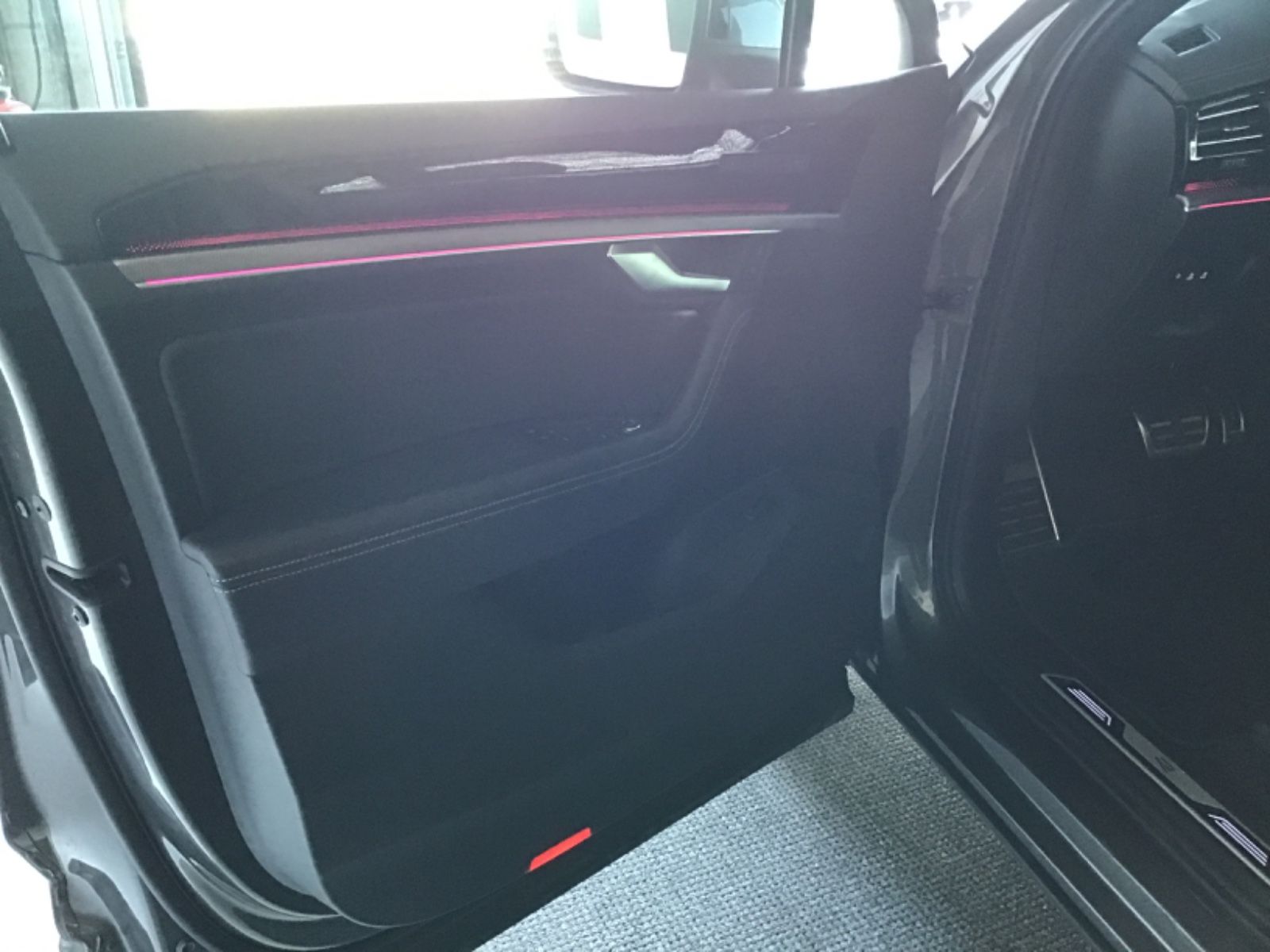 Volkswagen Touareg R-Line 4Motion