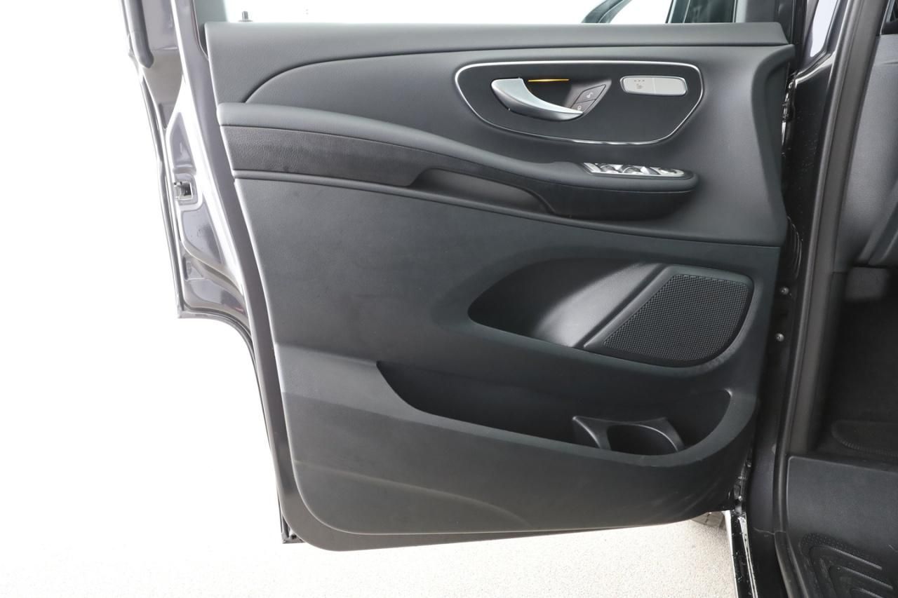 Mercedes-Benz V 300 d Lang - Samsaru's Car Outlet