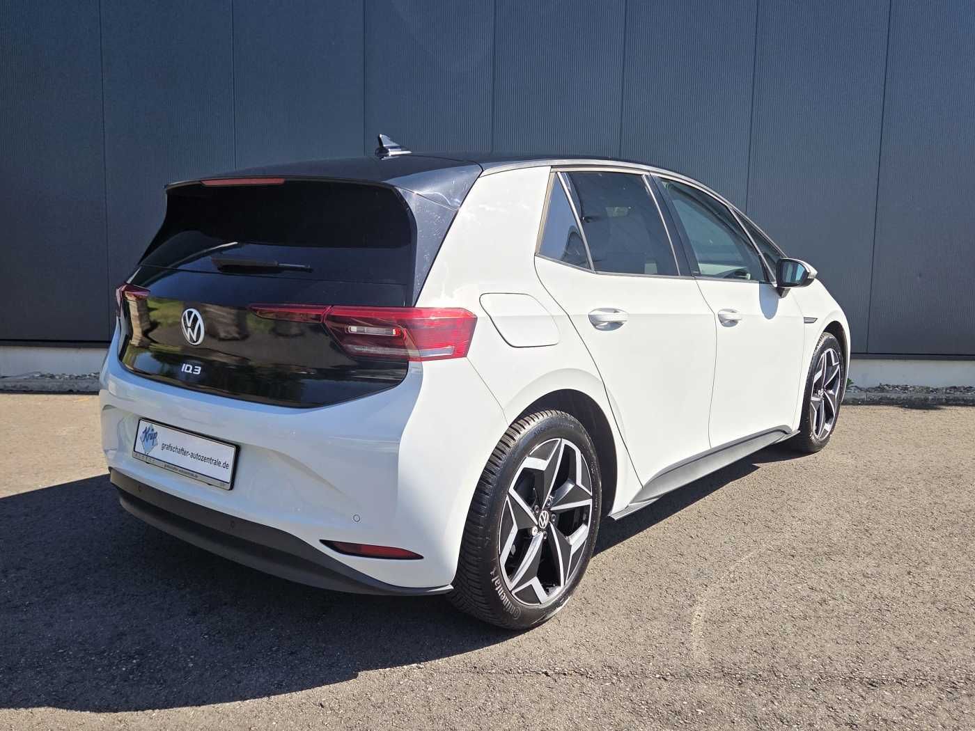 Volkswagen ID.3 Pro Business - Samsaru's Car Outlet