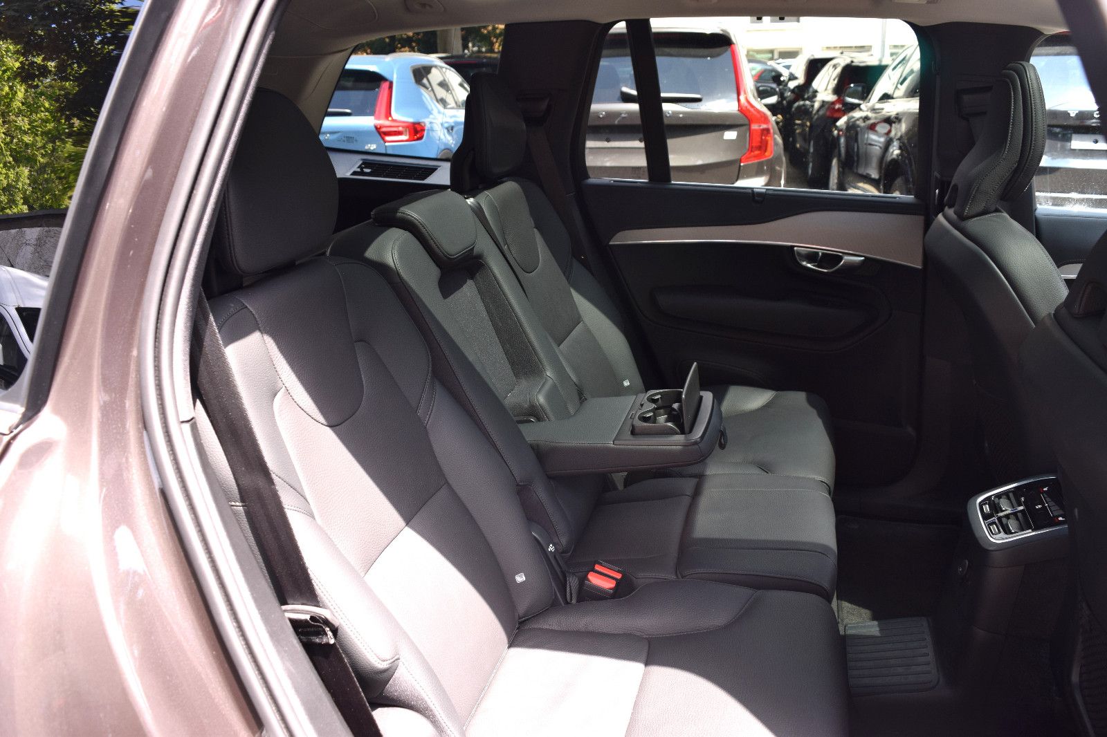 Volvo XC90 T8Plus Bright AWD - Samsaru's Car Outlet
