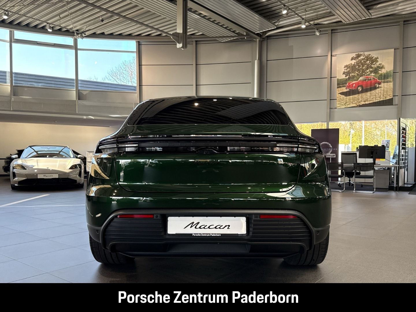 Porsche Macan 4 - Samsaru's Car Outlet