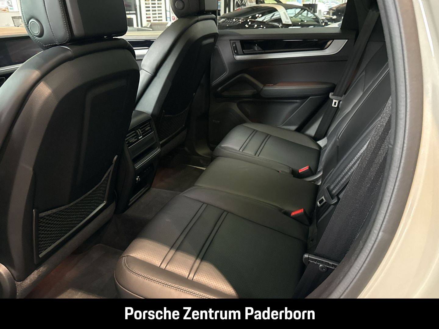 Porsche Cayenne S E-Hybrid Sportabgasanlage Panoramadach