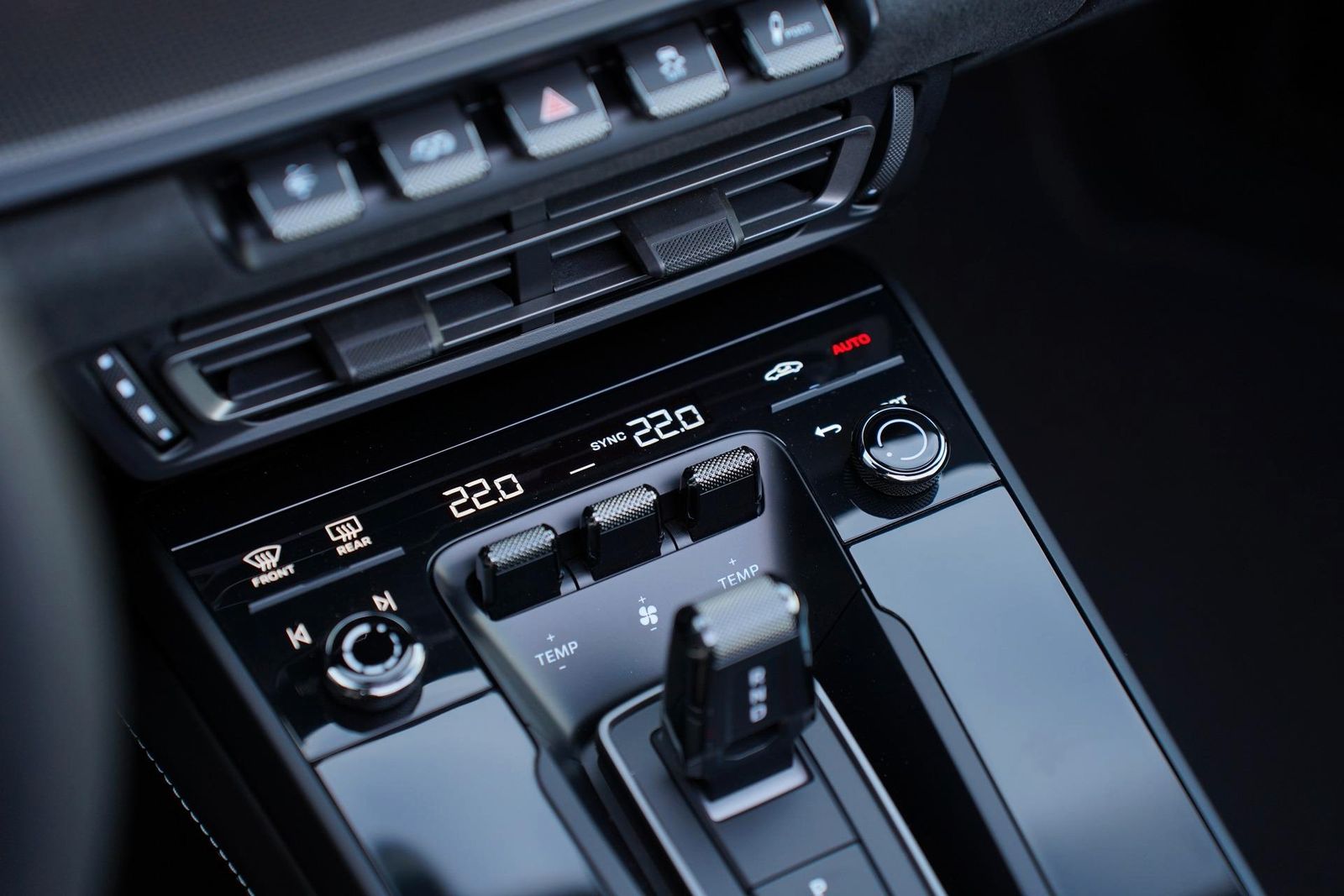 Porsche 992 4 GTS Targa Inno HAL Lift Bose Matrix 360...