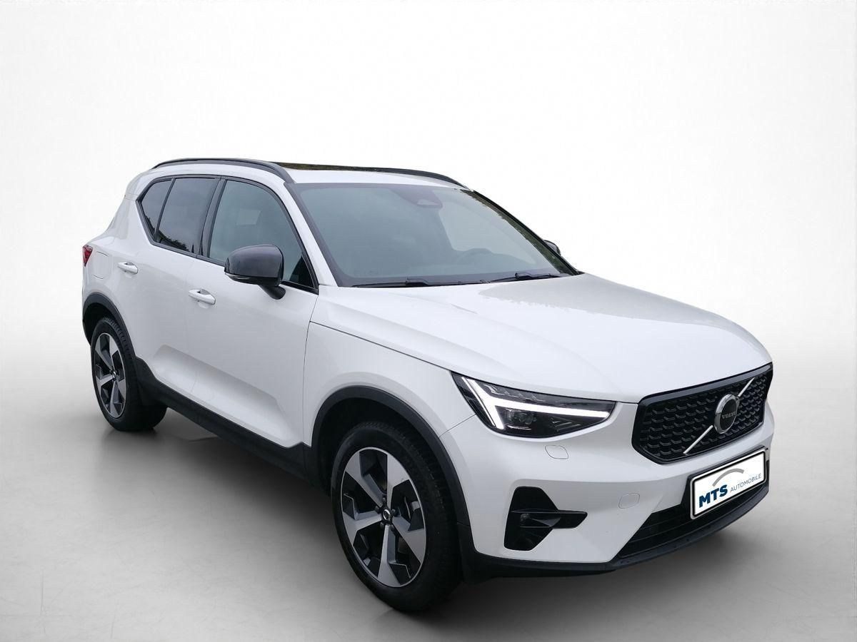 Volvo XC 40 B4 2WD Ultra Dark Aut. Pano Allwetter AHK