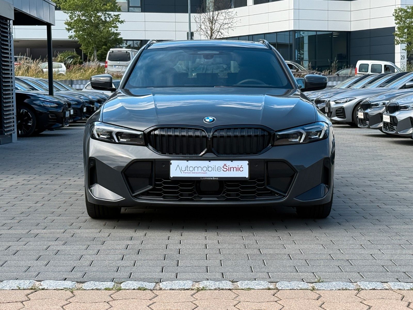 BMW 320d xD M Sport pro HuD Pano hifi StHzg memory