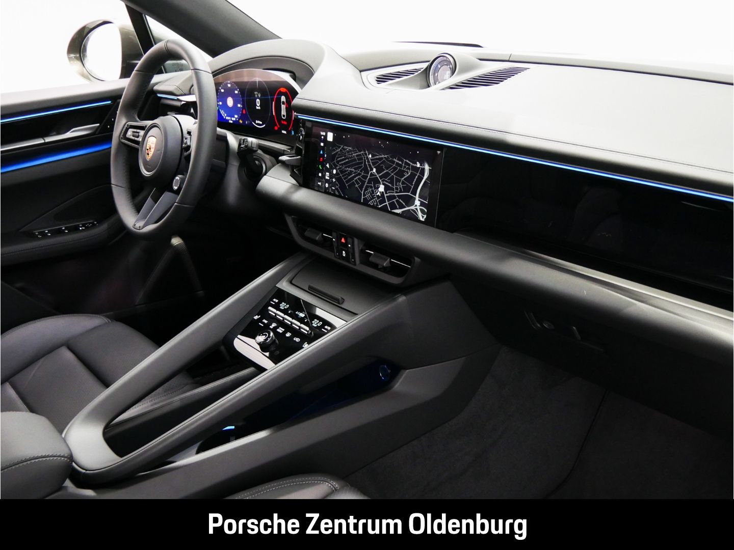 Porsche Macan Electric 4 Luftfed AHK BOSE Pano Matrix LE