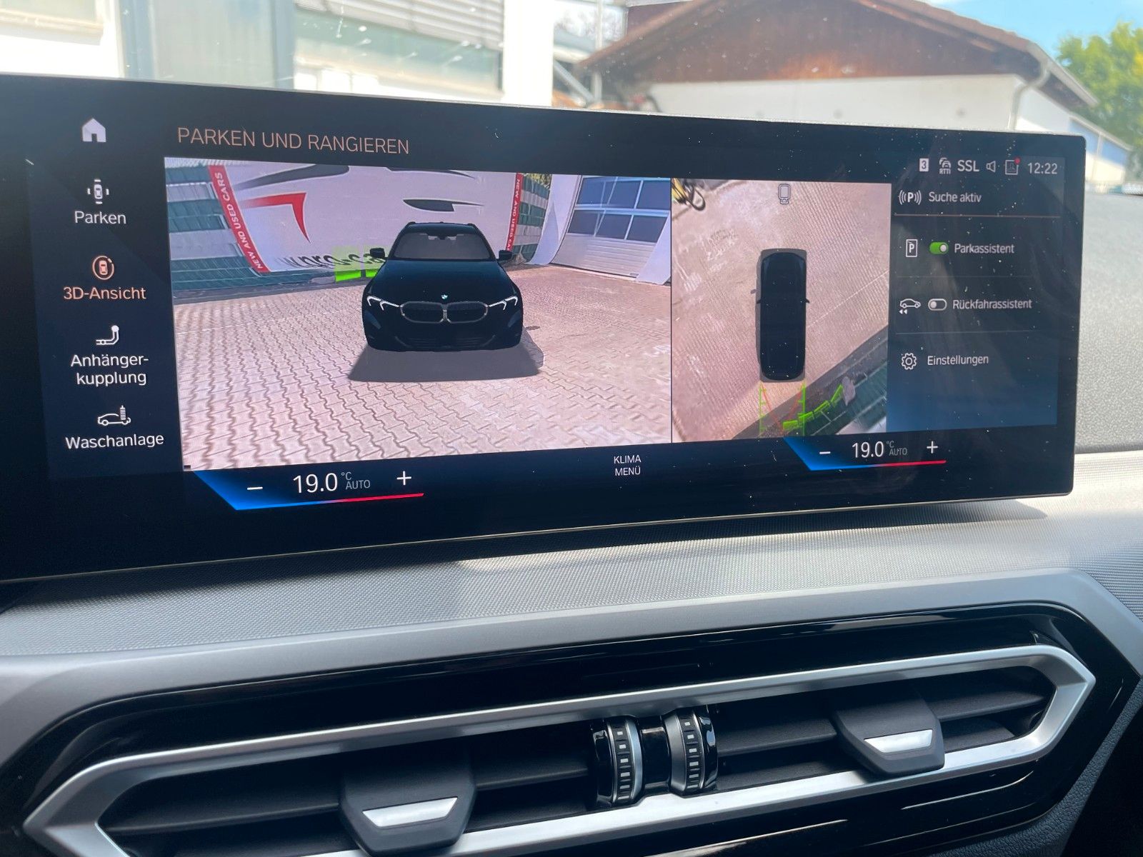 BMW 320d xDrive Touring - Samsaru's Car Outlet
