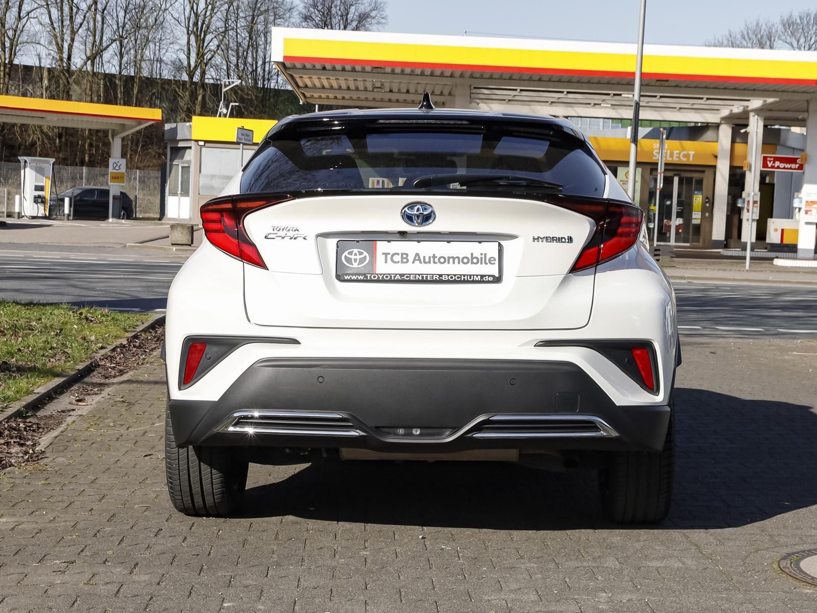 Toyota C-HR 2.0 Hybrid Lounge - Samsaru's Car Outlet