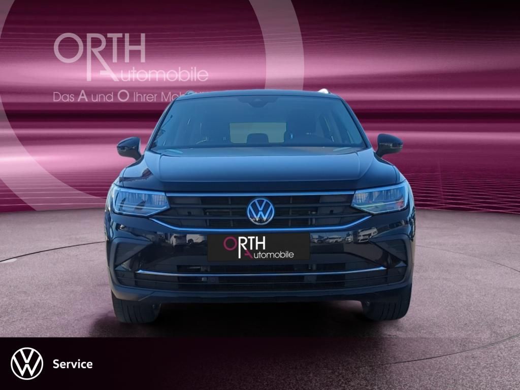 Volkswagen Tiguan Life 2.0 TDI DSG - Samsaru's Car Outlet