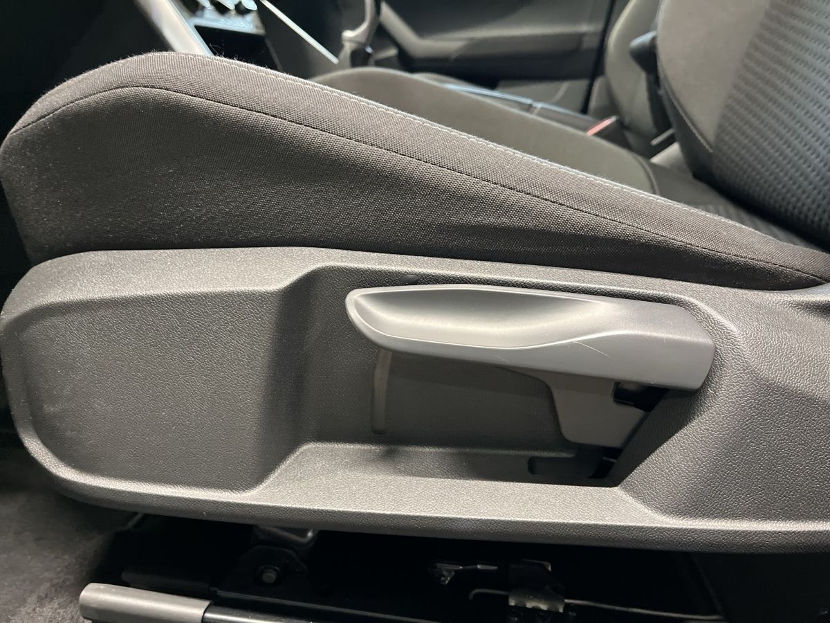 Volkswagen Taigo Life 1.0 TSI - Samsaru's Car Outlet
