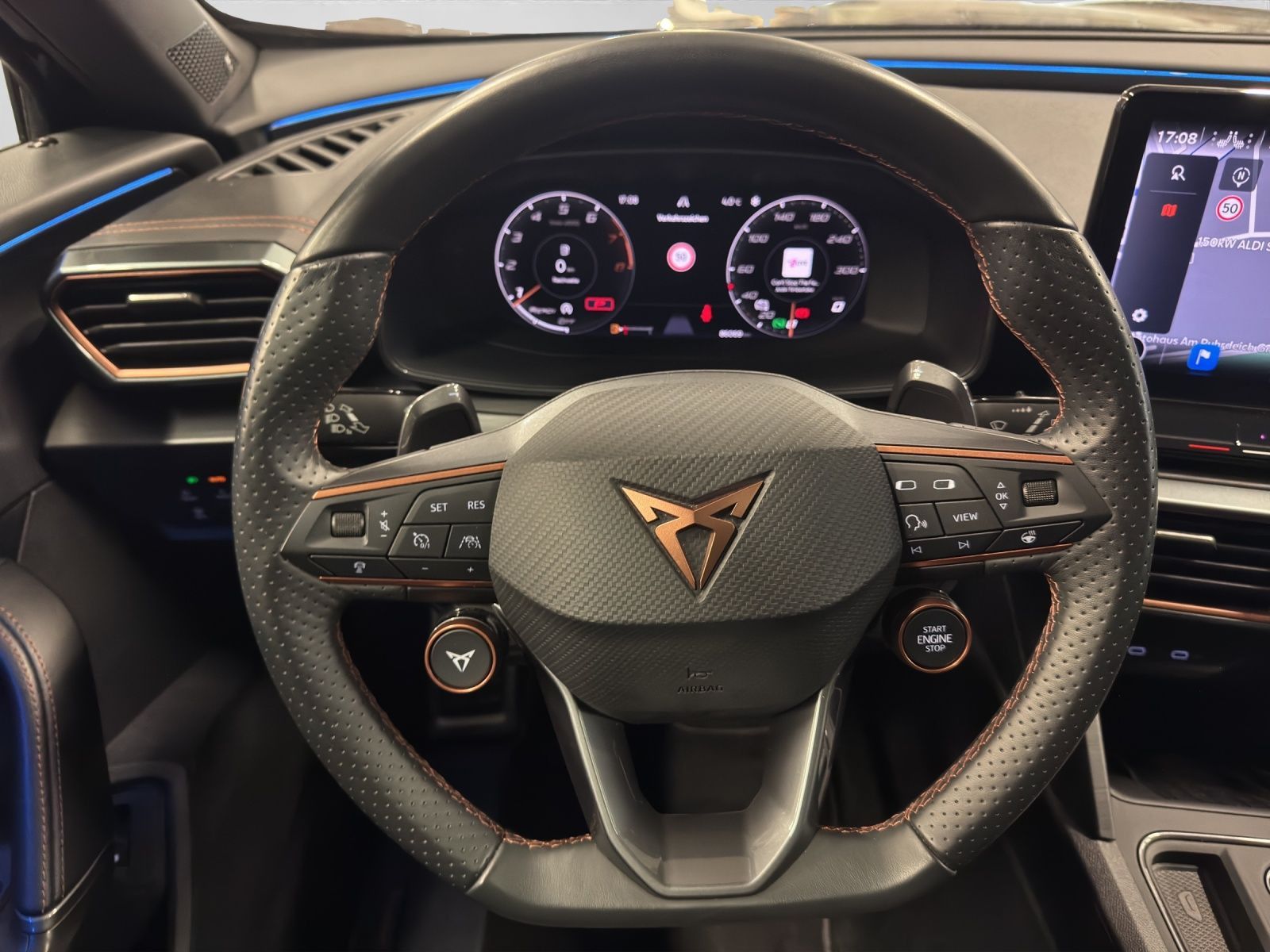 Cupra Formentor 2.0 TSI DSG VZ KAMERA PANO beats AHK