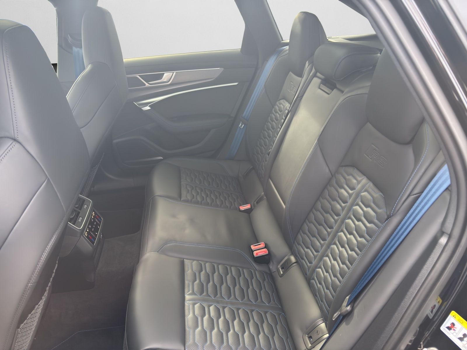 Audi RS6 Avant performance HD MATRIX PANO NAVI RFK