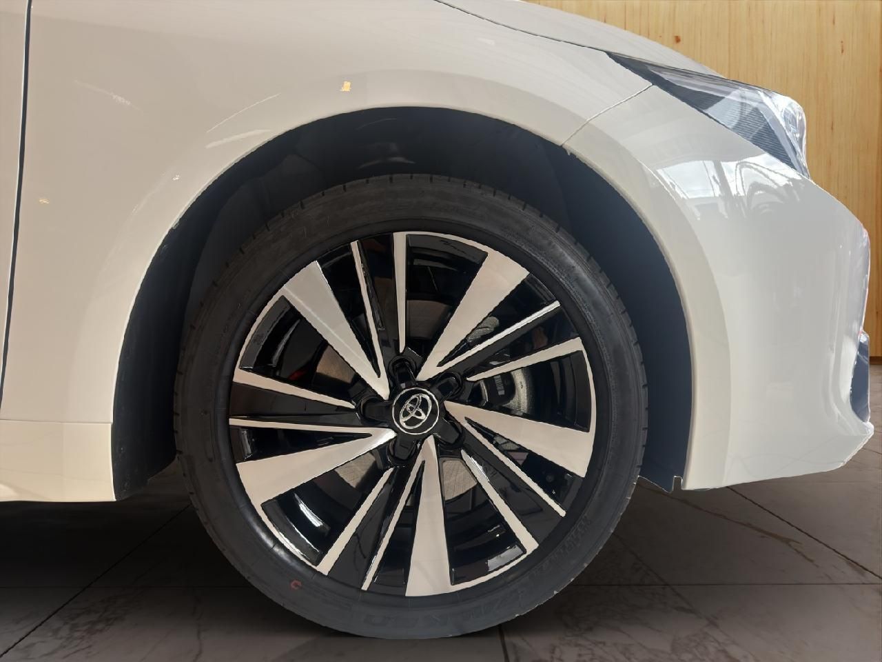 Toyota Corolla TS 1.8l Hybrid Teamplayer + Technikpaket