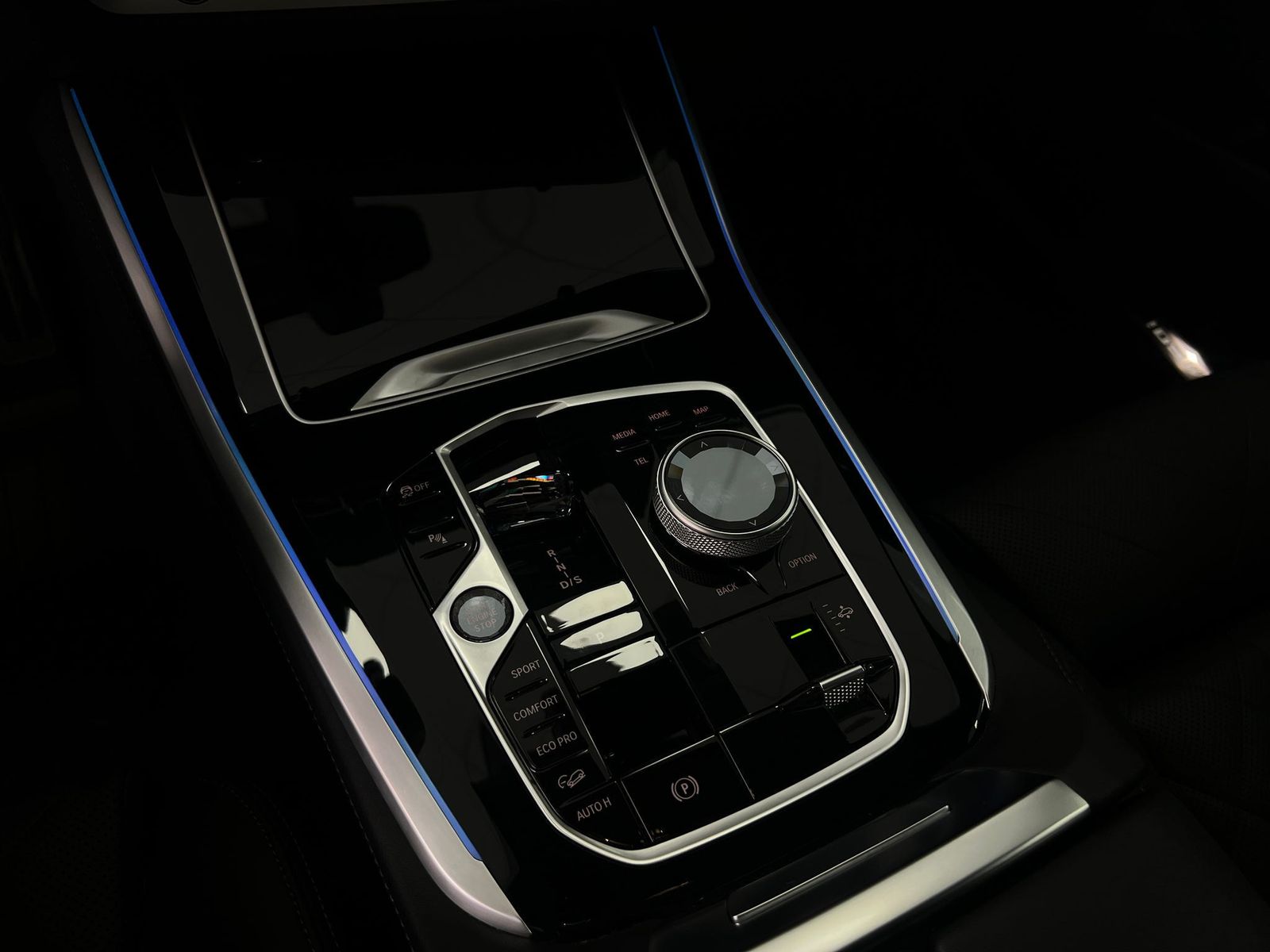 BMW X5 M60 i xDrive*PANO*STHZG*MASSAGE*LUFT*HUD*360°