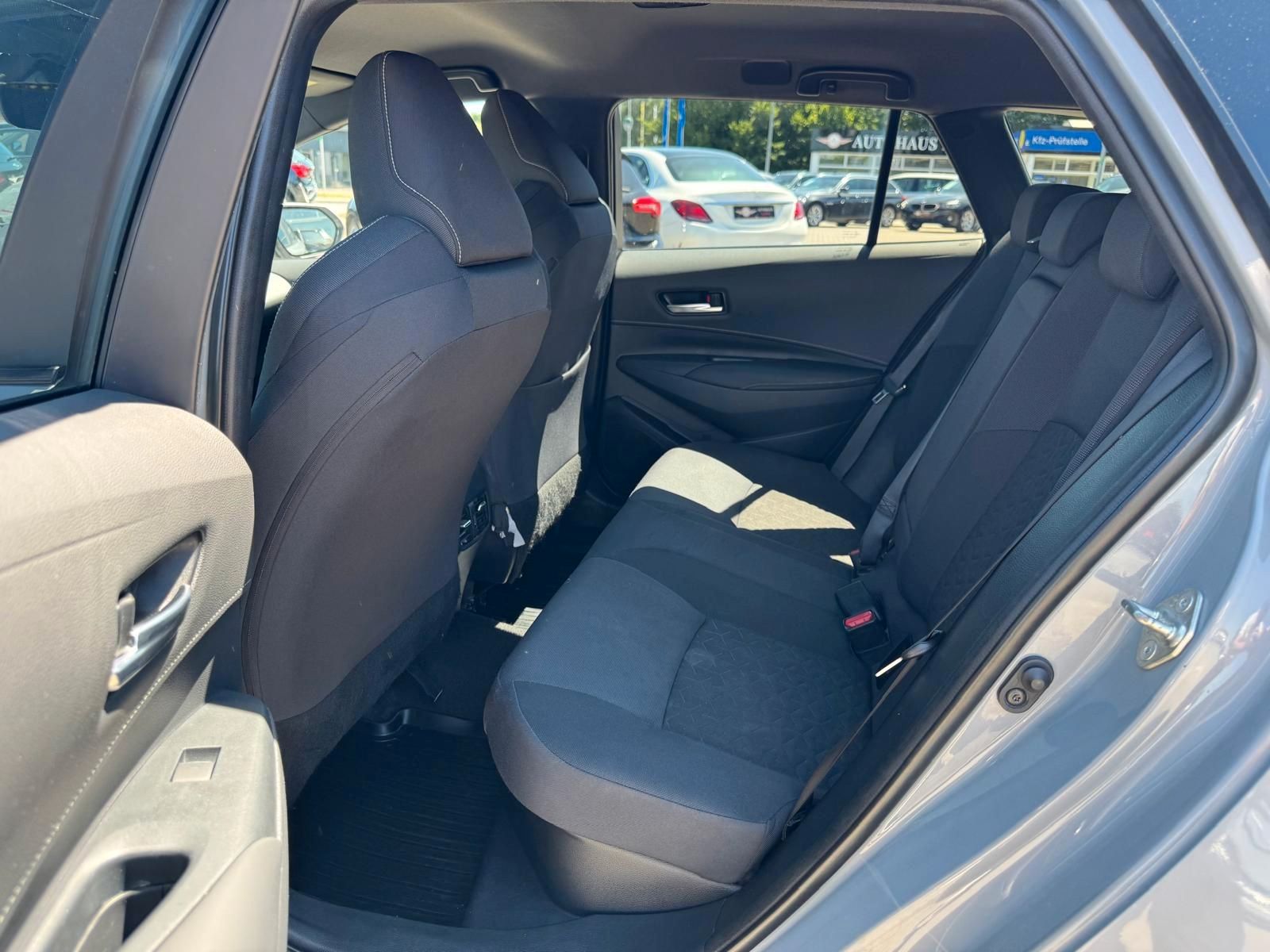 Toyota Corolla Touring Sports Hybrid Edition - Samsaru's Car Outlet