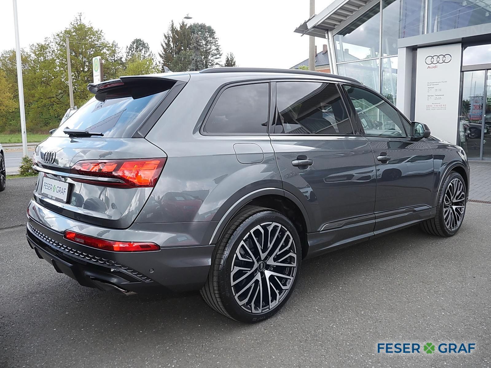 Audi Q7 SUV S line 50 TDI Matrix Leder Pano Nachtsich