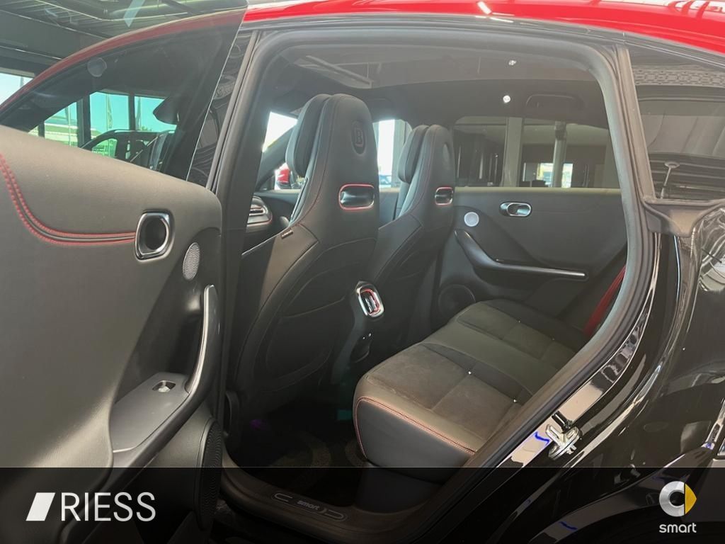 Smart #3 BRABUS PANO+HUD+360°+BEATS+DIST+CYBERSPARKSLE