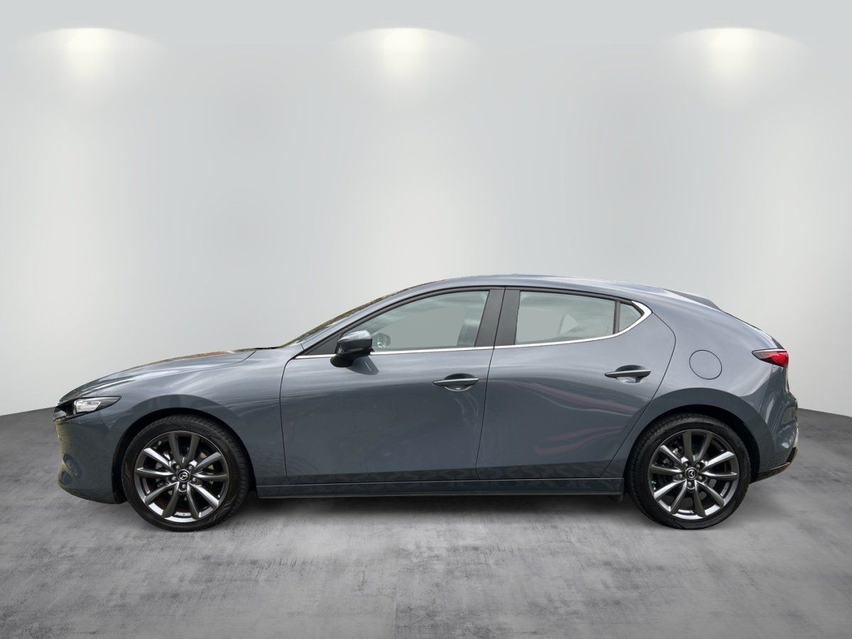 Mazda 3 2.0l "Selection" "NAVI" M Hybrid