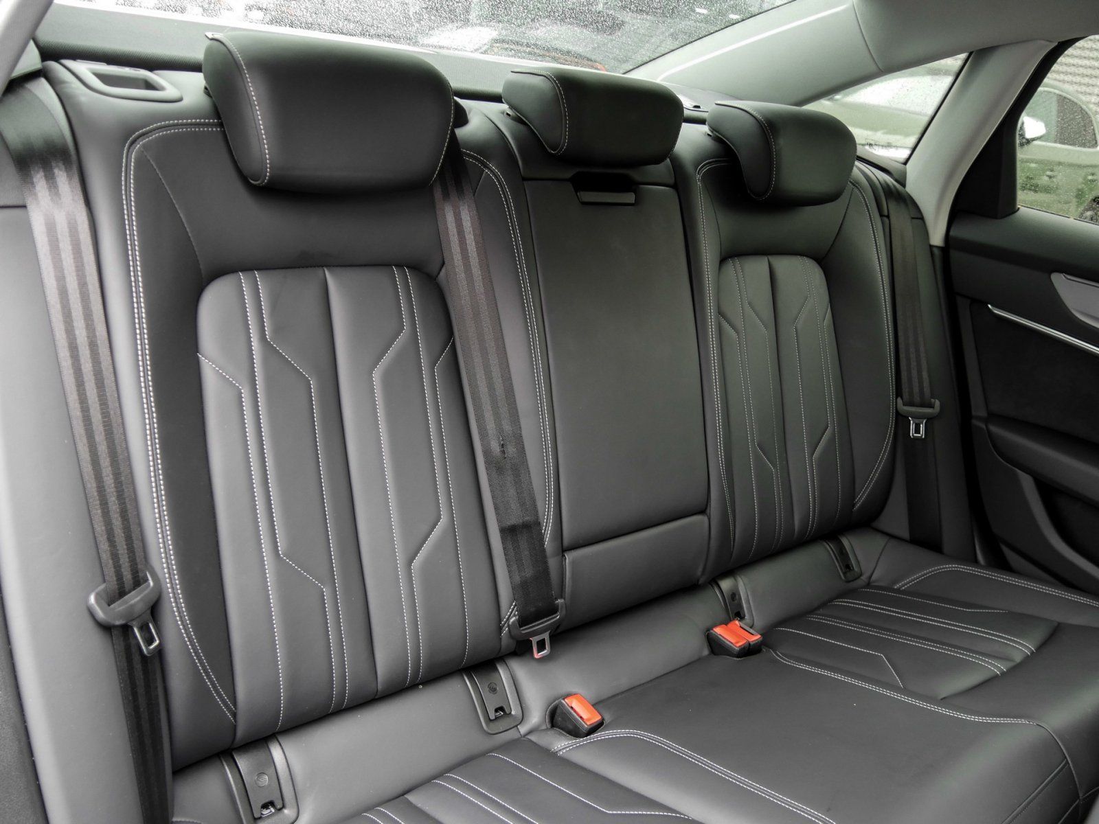 Audi A6 55 quattro HYBRID S LINE - Samsaru's Car Outlet
