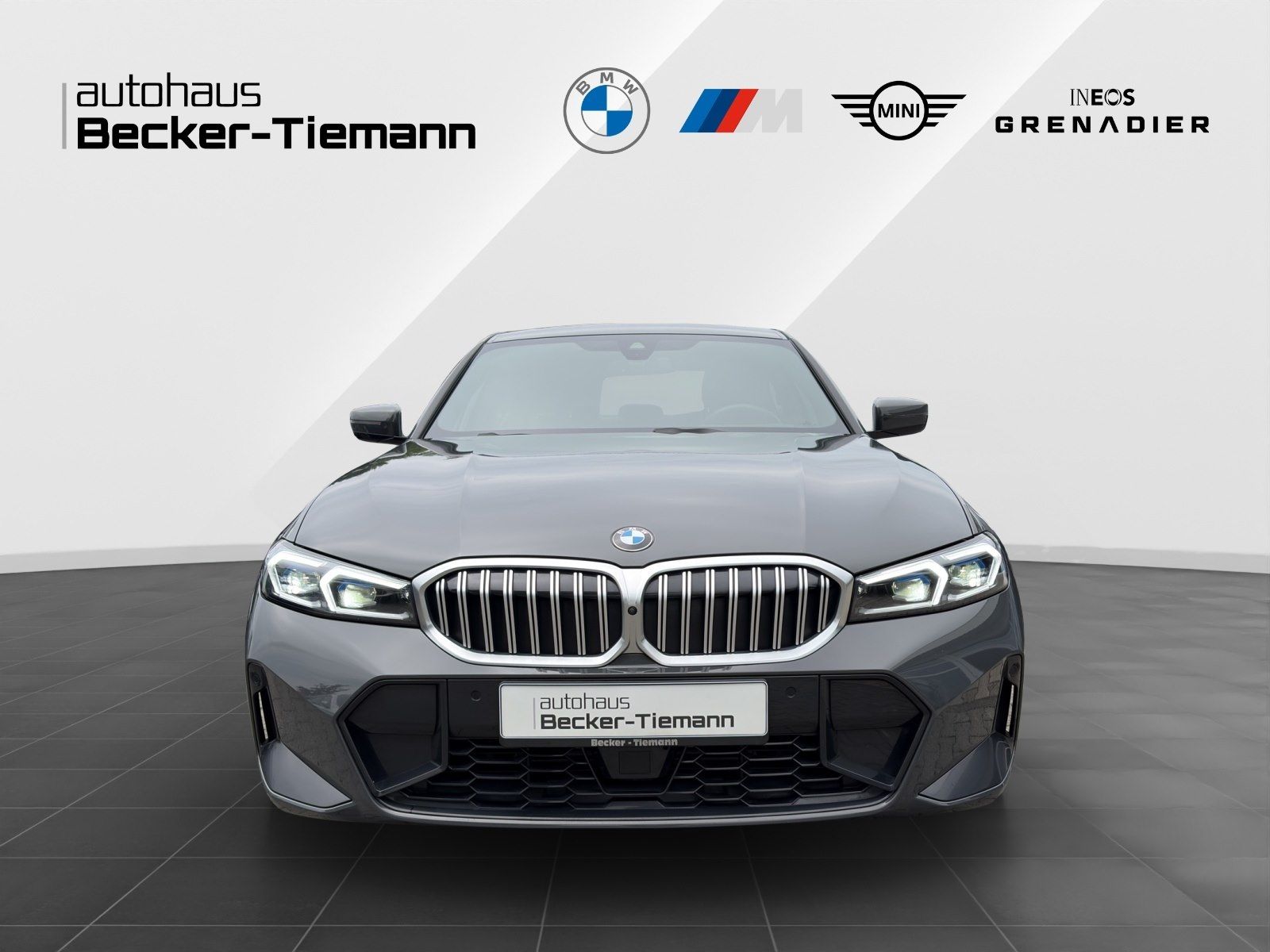 BMW 320i Limousine M-Sport Head-Up Glasdach DrivAss.